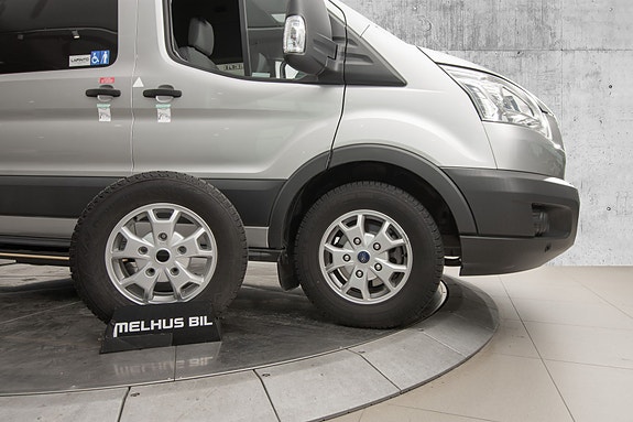 Ford Transit 7 of 17