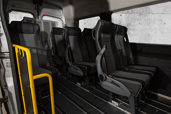 Ford Transit 15 of 17