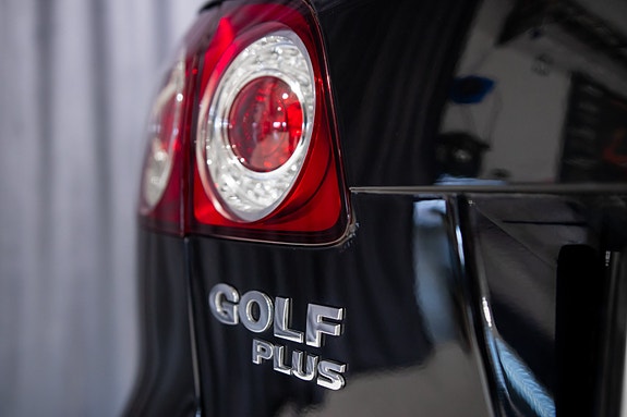 Volkswagen Golf Plus 14 of 30