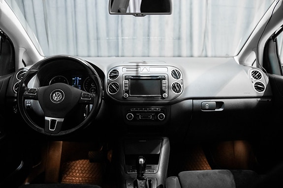 Volkswagen Golf Plus 26 of 30
