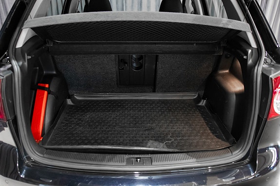 Volkswagen Golf Plus 21 of 30