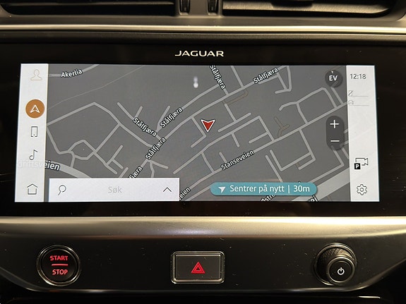 Jaguar I-PACE 19 of 25