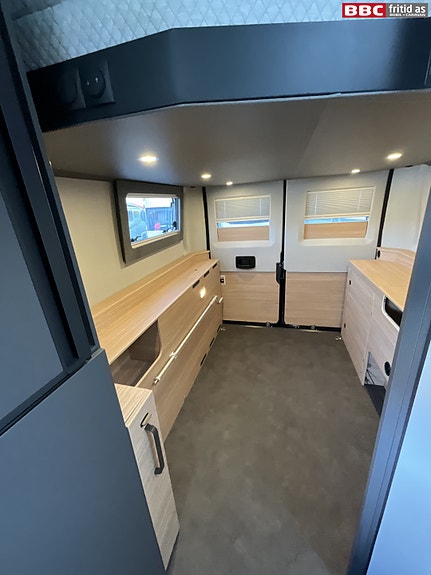Malibu Relax 640 LE XR / 2027-modell / Stort lasterom / El senkeseng / NYHET / Innbytte 4 of 27