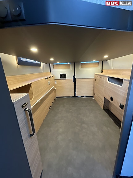 Malibu Relax 640 LE XR / 2027-modell / Stort lasterom / El senkeseng / NYHET / Innbytte 22 of 27
