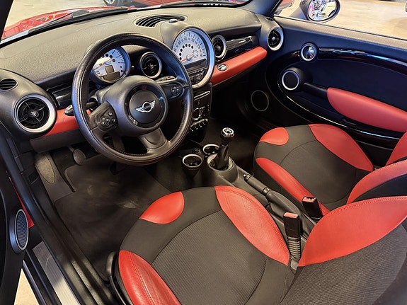 MINI Cooper 6 of 15