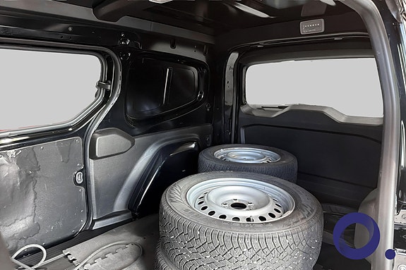 Mercedes-Benz eCitan 11 of 21