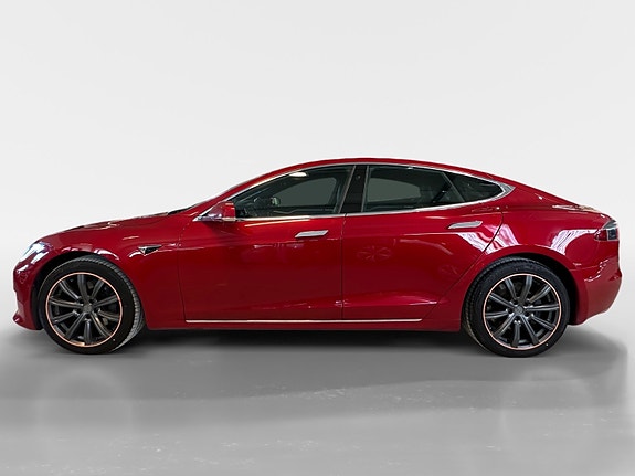 Tesla Model S 4 of 30