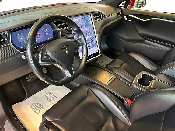 Tesla Model S 9 of 30