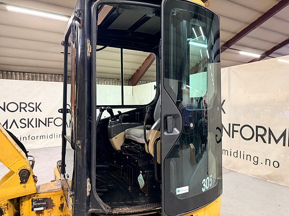 Cat 305CR 16 of 17