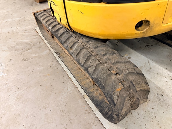 Cat 305CR 12 of 17