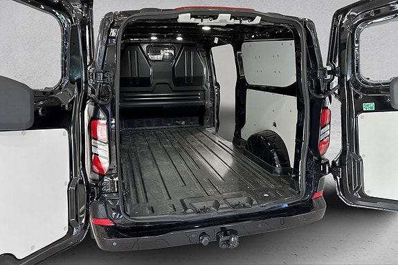 Ford Transit Custom 8 of 19