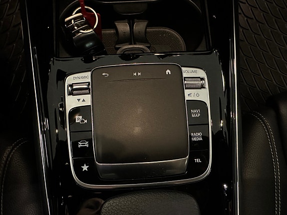 Mercedes-Benz 180 B 27 of 30