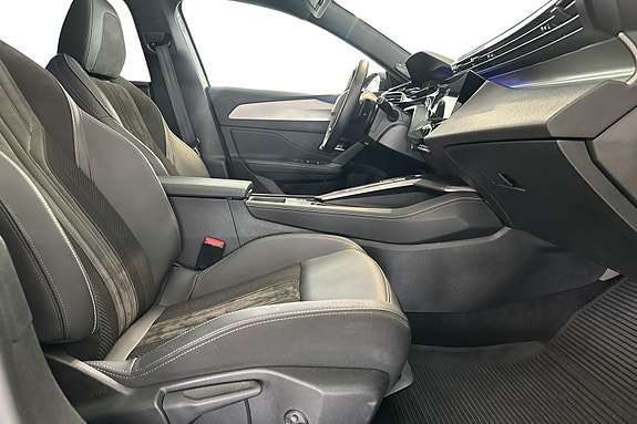 Peugeot 308 23 of 27