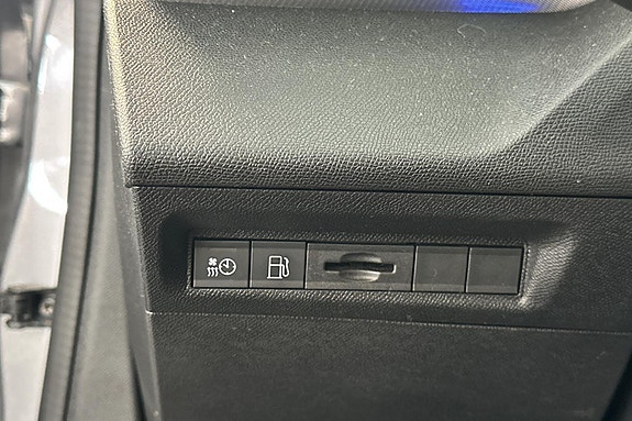 Peugeot 308 16 of 27