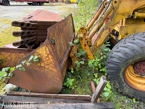 Ford hl 42 24 of 24