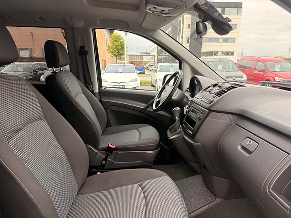Mercedes-Benz Vito 113 16 of 23