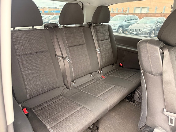 Mercedes-Benz Vito 113 14 of 23