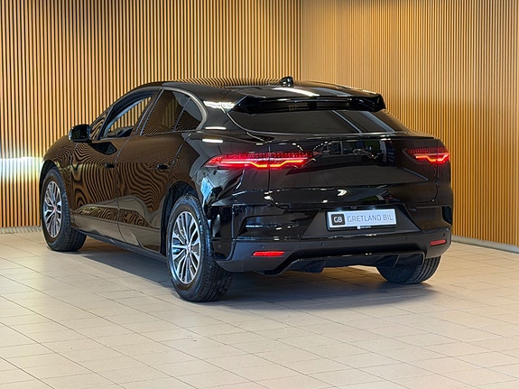 Jaguar I-PACE 6 of 22