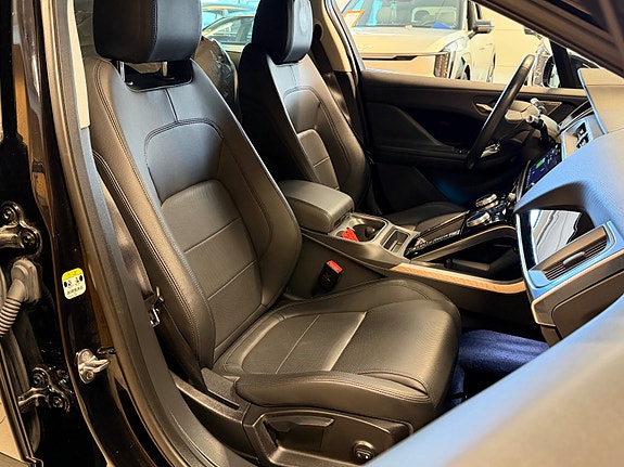 Jaguar I-PACE 22 of 22