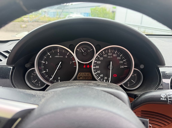 Mazda MX-5 25 of 30