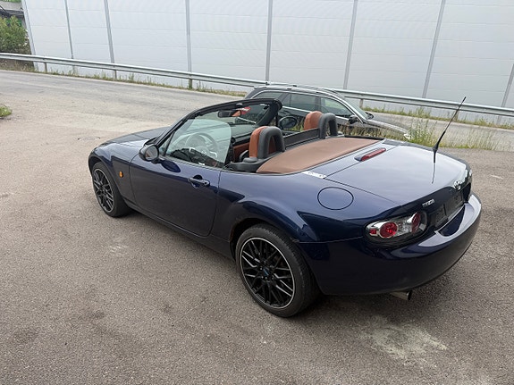 Mazda MX-5 15 of 30