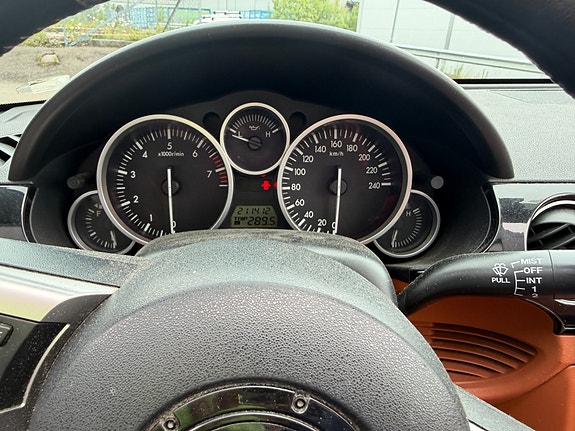Mazda MX-5 24 of 30