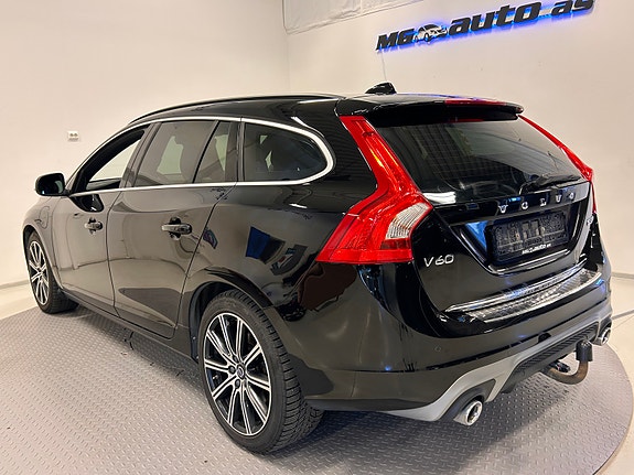 Volvo V60 5 of 21