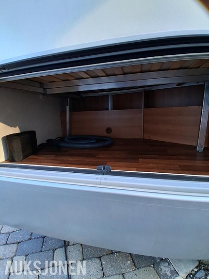 Hymer TRAMP 654CL Campingbil EU OK 12.2027 20 of 23