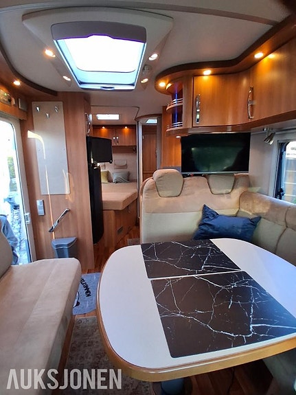 Hymer TRAMP 654CL Campingbil EU OK 12.2027 9 of 23