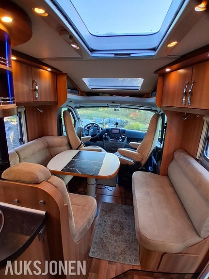 Hymer TRAMP 654CL Campingbil EU OK 12.2027 8 of 23