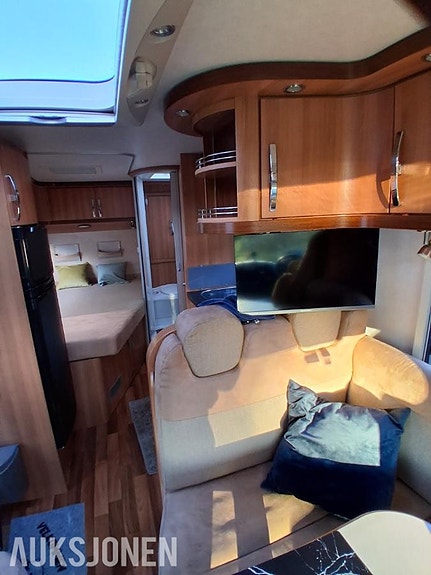 Hymer TRAMP 654CL Campingbil EU OK 12.2027 10 of 23