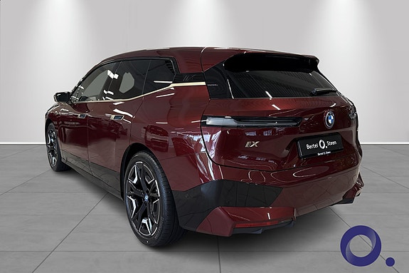 BMW iX 7 of 29
