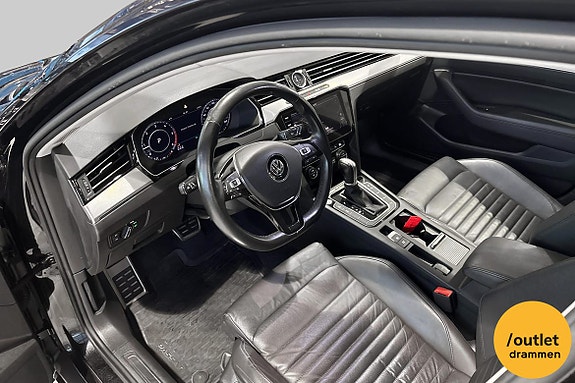 Volkswagen Passat Alltrack 12 of 23