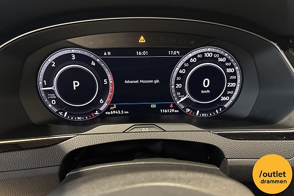 Volkswagen Passat Alltrack 16 of 23