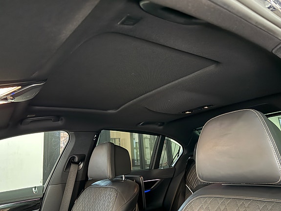 BMW 730d 18 of 30
