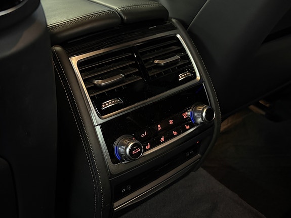BMW 730d 27 of 30