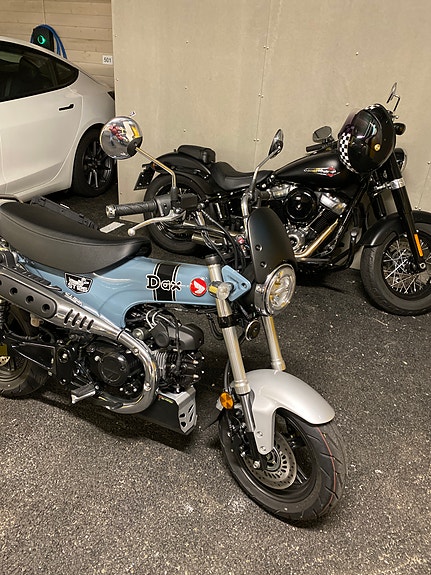 Honda DAX ST 125A 5 of 19