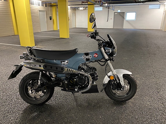 Honda DAX ST 125A 4 of 19