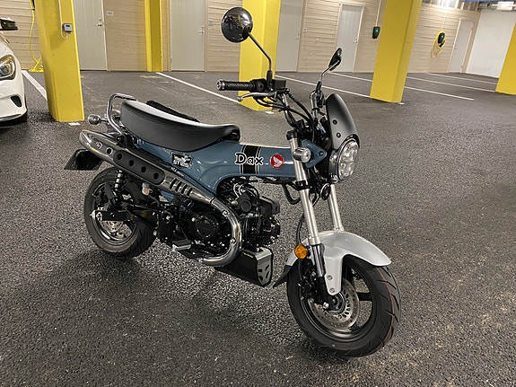 Honda DAX ST 125A 7 of 19