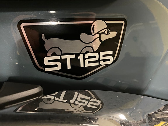 Honda DAX ST 125A 13 of 19