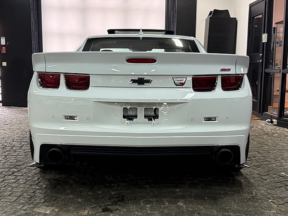 Chevrolet Camaro 6 of 27