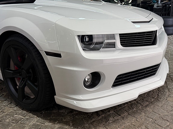 Chevrolet Camaro 12 of 27