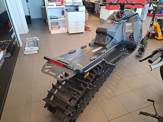 Arctic-cat HCR 858 154 5 of 5