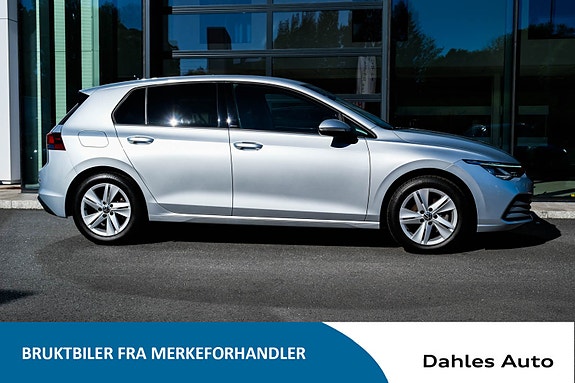 Volkswagen Golf VIII 10 of 29
