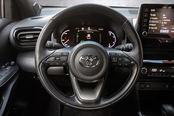 Toyota Yaris Cross 9 of 19