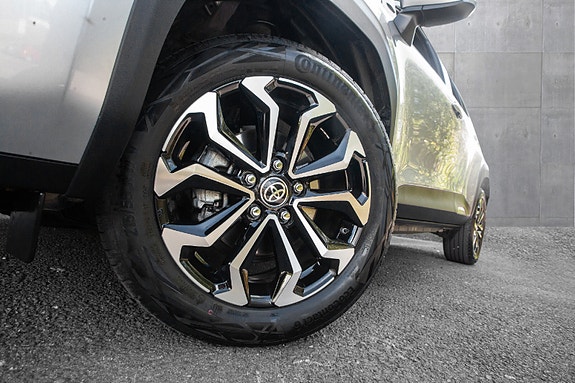 Toyota Yaris Cross 18 of 19