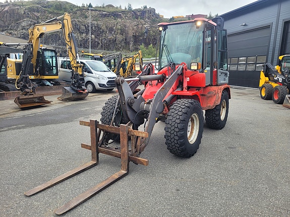 Volvo L30B 7 of 30