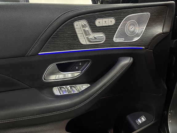 Mercedes-Benz GLE350 de 19 of 25
