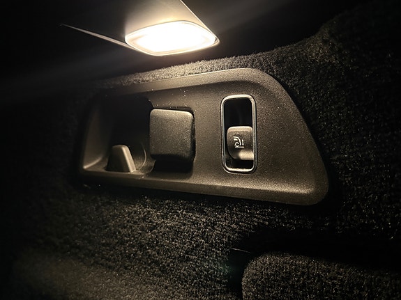 Mercedes-Benz GLE350 de 24 of 25
