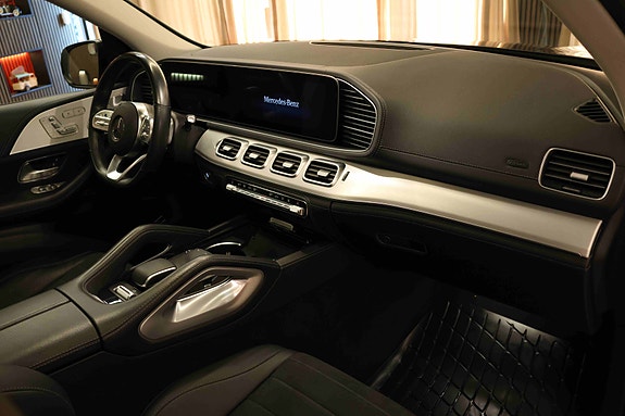 Mercedes-Benz GLE350 de 12 of 30